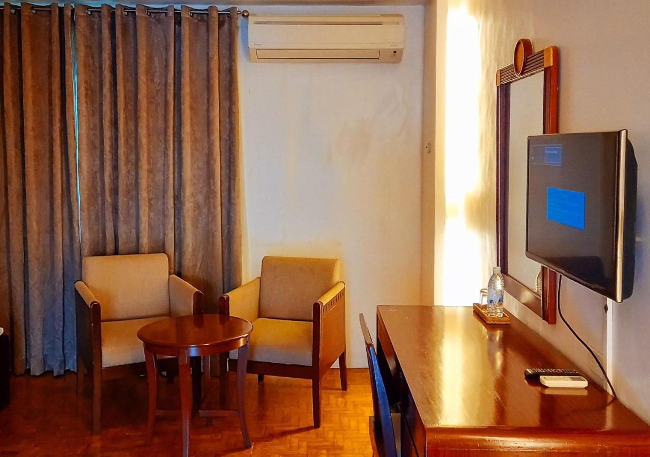 เรดดอร์ซ พลัส เนียร์ แมงโก้อเวนิว เซบู Hotel Cebu ห้อง รูปภาพ