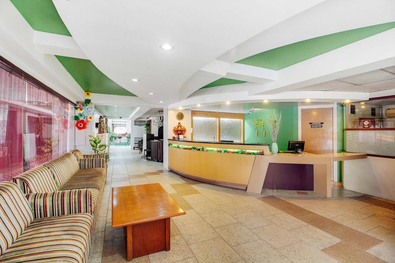 เรดดอร์ซ พลัส เนียร์ แมงโก้อเวนิว เซบู Hotel Cebu ภายนอก รูปภาพ